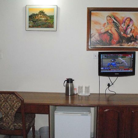 Geetco Hotel Jalor Dış mekan fotoğraf