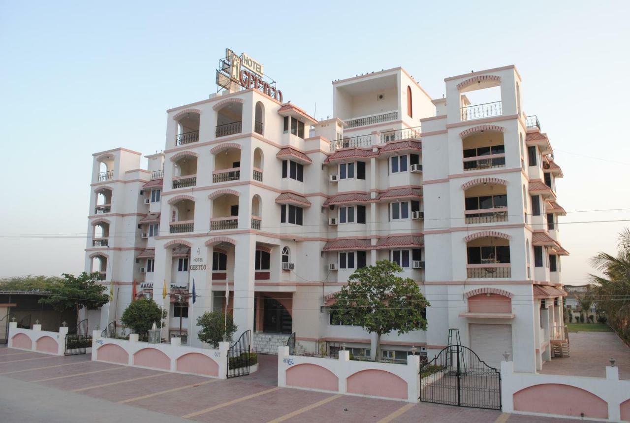 Geetco Hotel Jalor Dış mekan fotoğraf