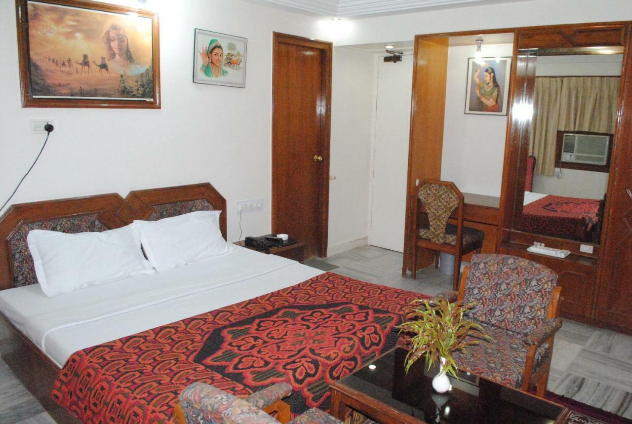 Geetco Hotel Jalor Dış mekan fotoğraf