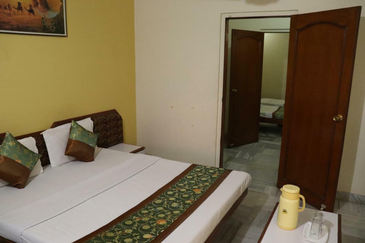 Geetco Hotel Jalor Dış mekan fotoğraf