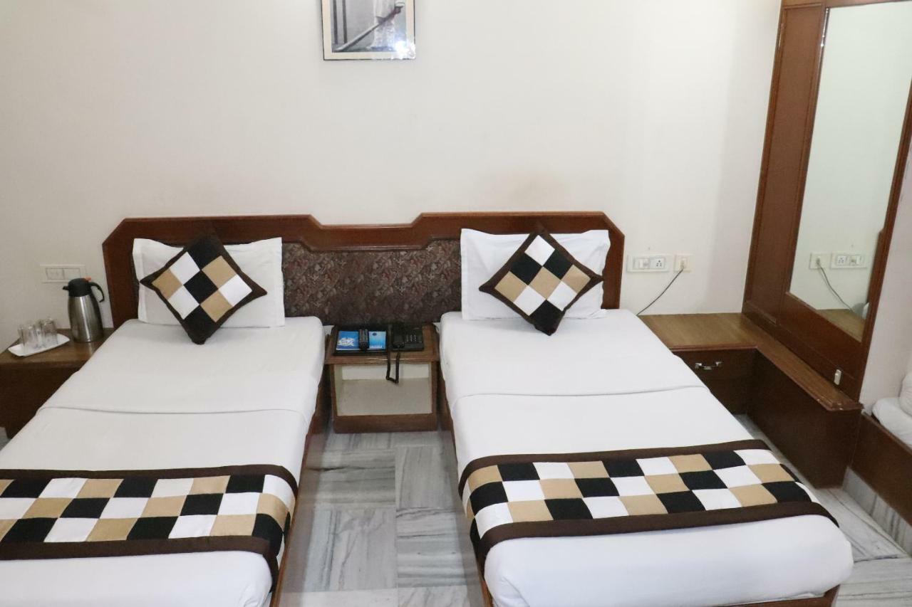 Geetco Hotel Jalor Dış mekan fotoğraf